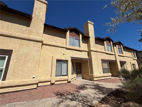 555 KRISTIN Lane , Henderson, NV 89011