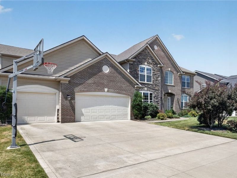 22334 Pinnacle Point, Strongsville, OH 44149 Photo 3