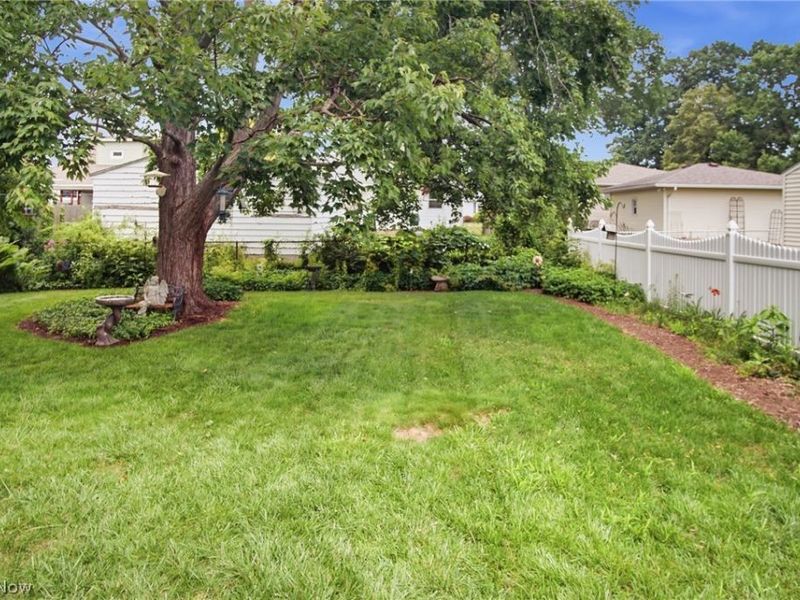 759 Orrville Avenue, Cuyahoga Falls, OH 44221 Photo 3