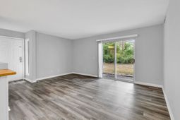 1356 Glenns Bay Rd. photo 4