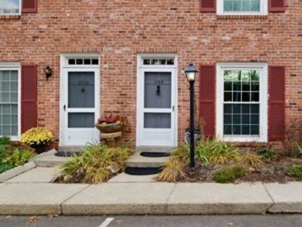 1157 Dickinson St, Unit 1157, Springfield, MA 01108