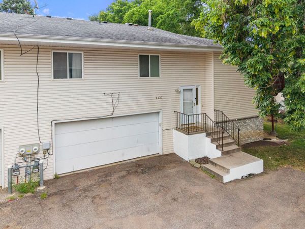 2227 Old County Road 34 Place, Burnsville, MN 55337
