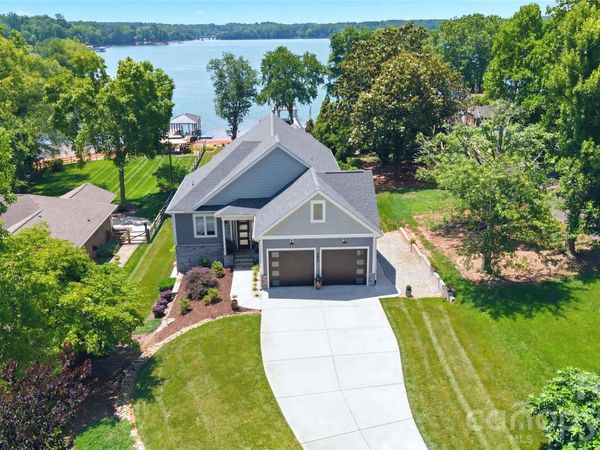 4293 Harbor Lane , Sherrills Ford, NC 28673