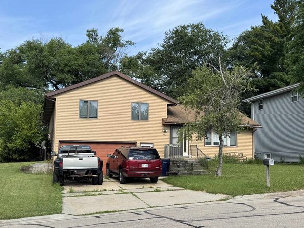 2626 Harvard Drive, Janesville, WI 53548