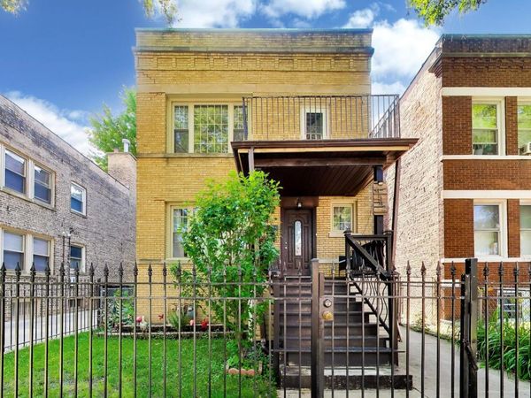 4542 N Long Avenue, Chicago, IL 60630