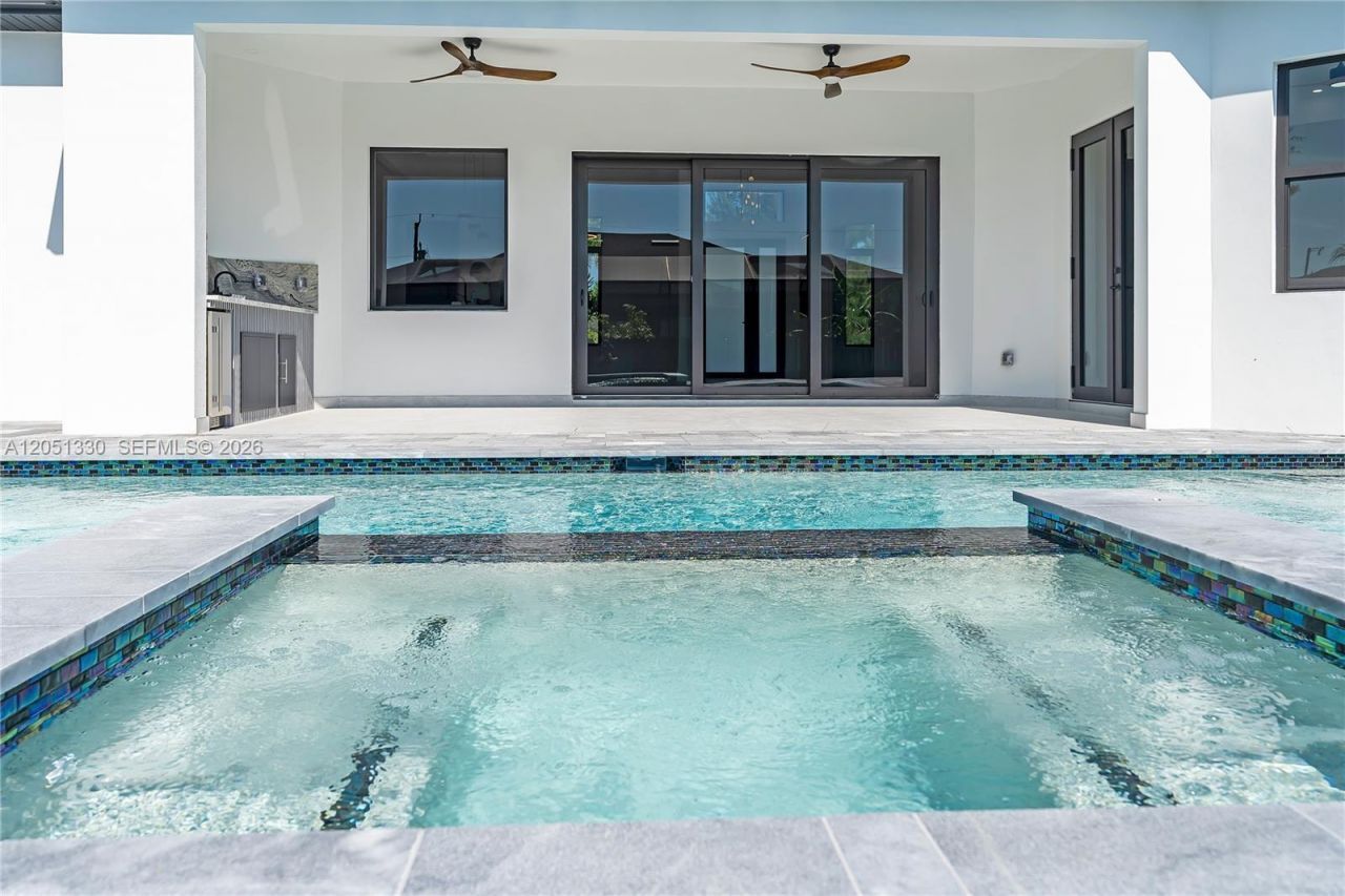 129 SW 34th Ave , Cape Coral, FL 33991 Photo
