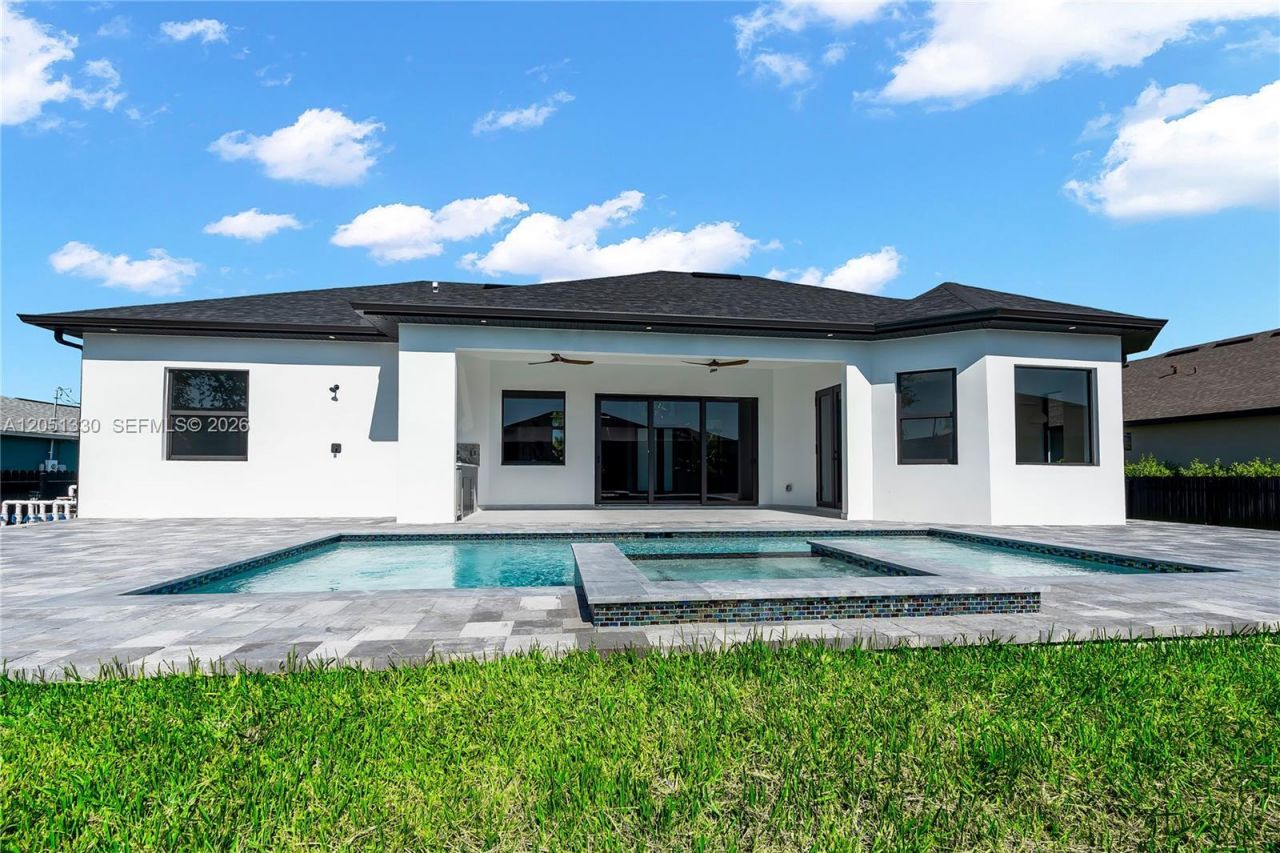 129 SW 34th Ave , Cape Coral, FL 33991 Photo