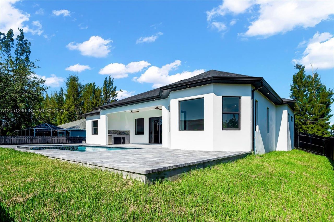 129 SW 34th Ave , Cape Coral, FL 33991 Photo