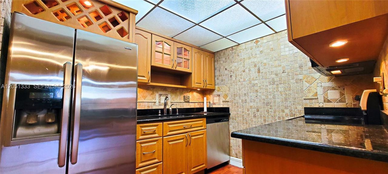 14241 Memorial Hwy 9f Hwy , Miami, FL 33161 Photo