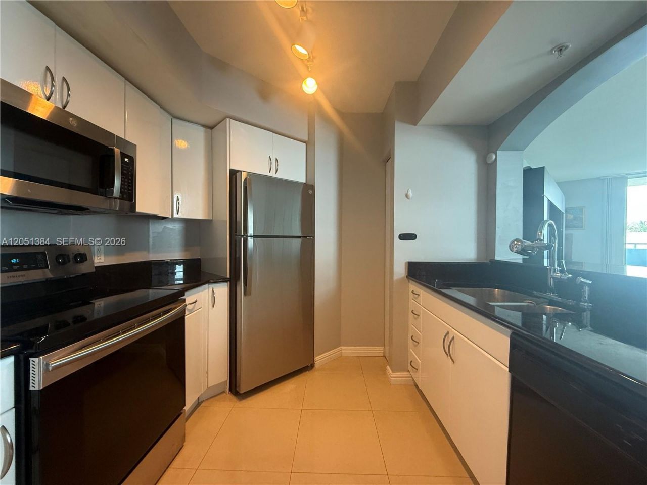 9201 Collins Ave, Unit 521, Surfside, FL 33154 Photo