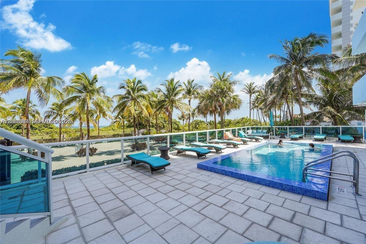 9201 Collins Ave, Unit 521, Surfside, FL 33154 Photo