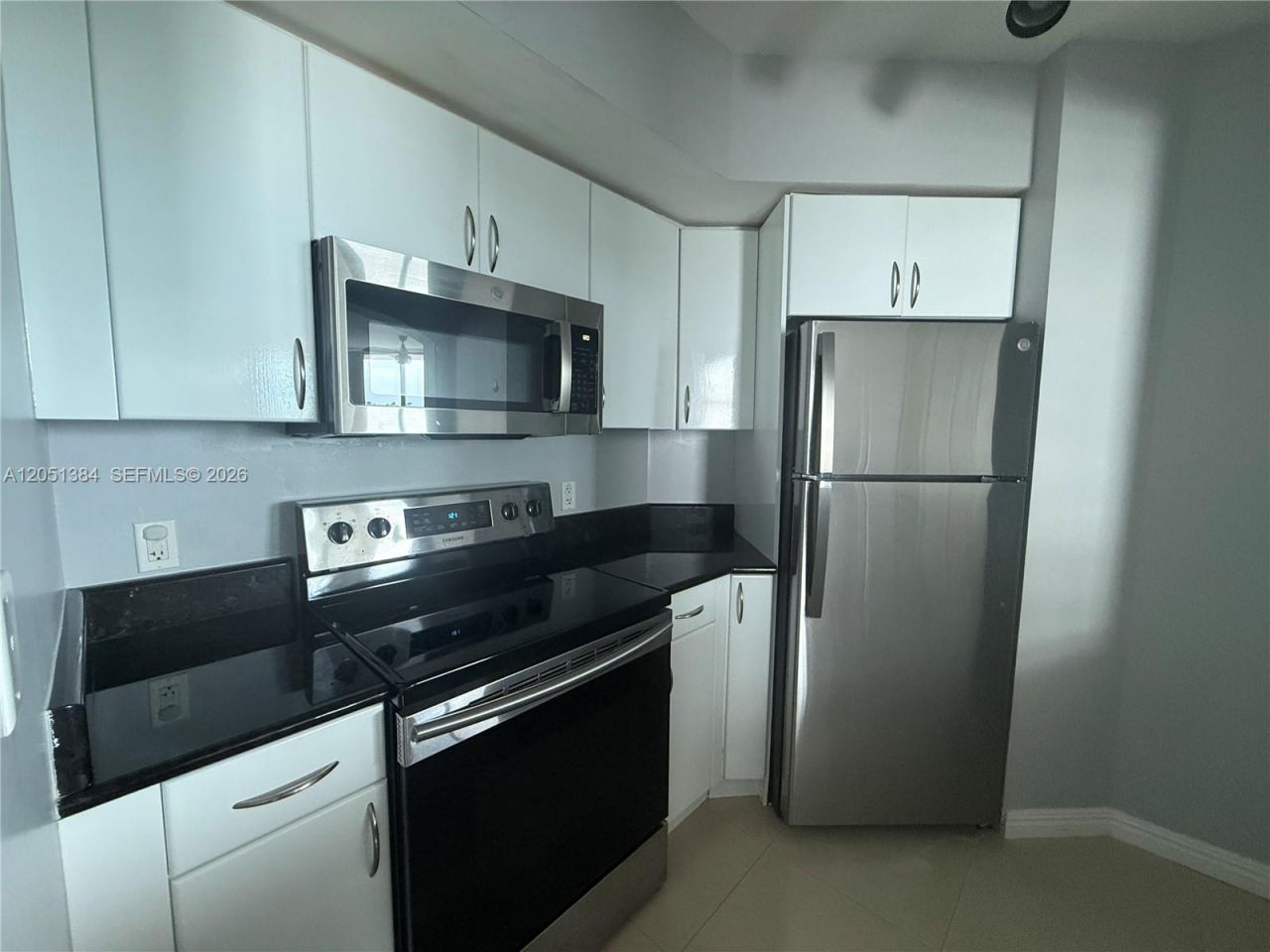 9201 Collins Ave, Unit 521, Surfside, FL 33154 Photo