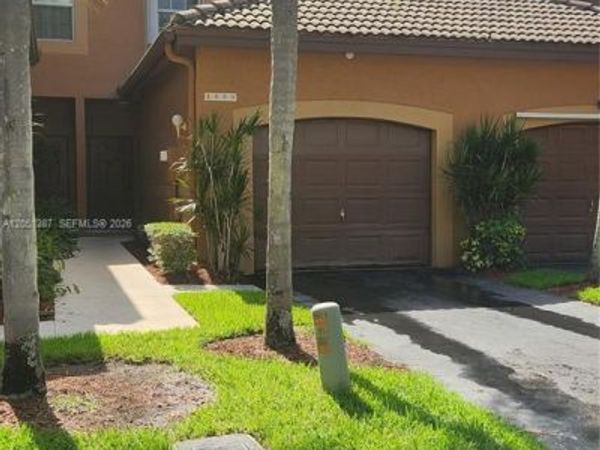 1599 Veracruz Ln, Weston, FL 33327