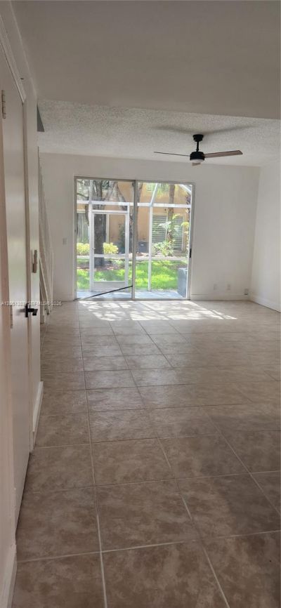1599 Veracruz Ln, Weston, FL 33327 Photo