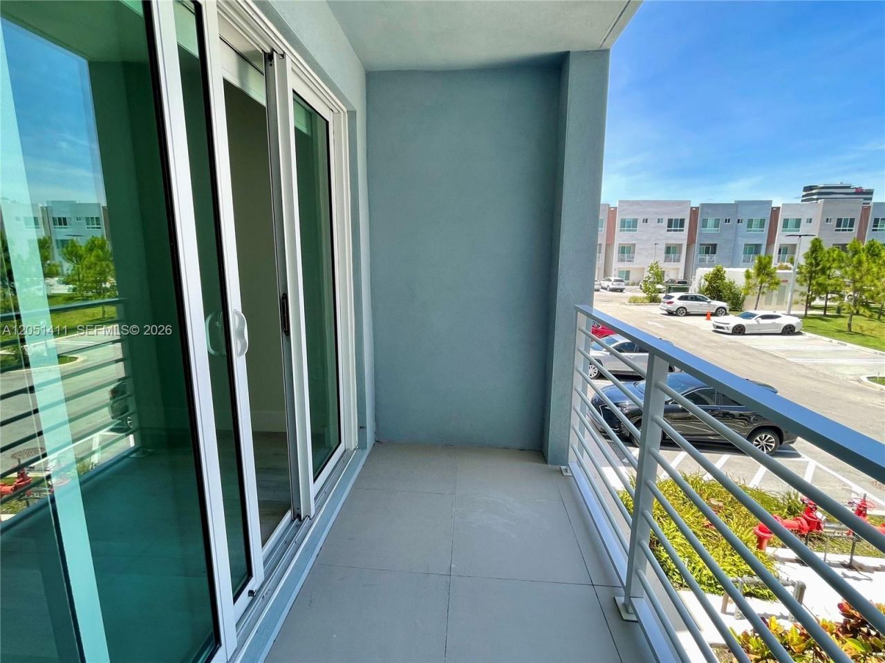 2535 NE 193rd St , Unit 3212, Miami, FL 33180 Photo