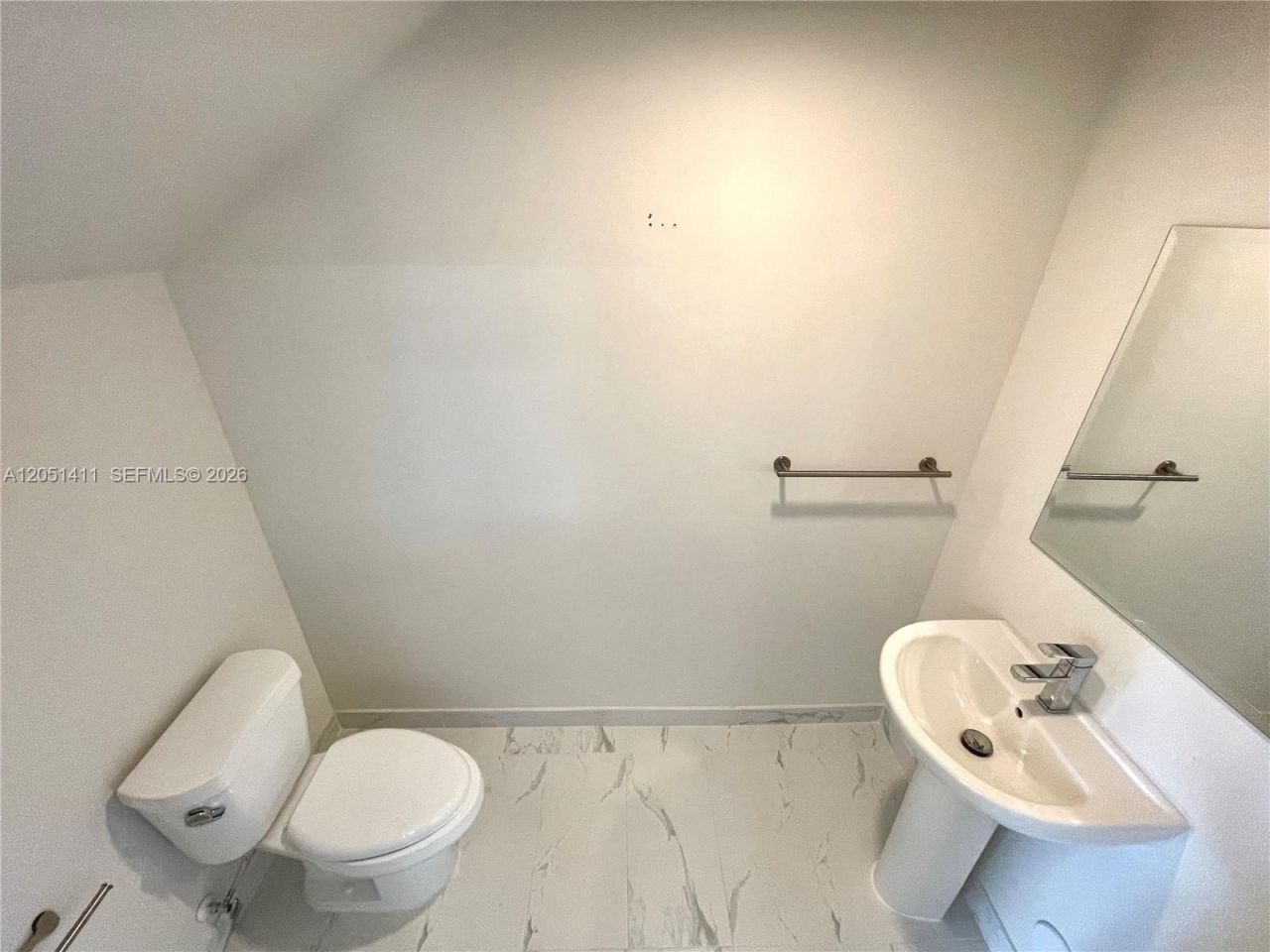 2535 NE 193rd St , Unit 3212, Miami, FL 33180 Photo