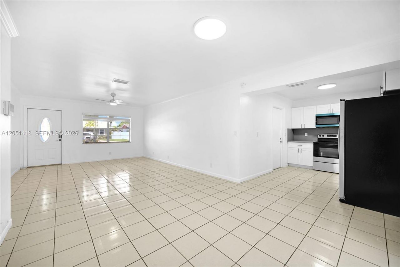 304 SW 77th Ter , North Lauderdale, FL 33068 Photo