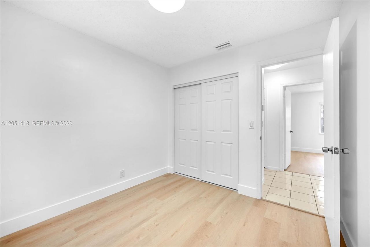 304 SW 77th Ter , North Lauderdale, FL 33068 Photo