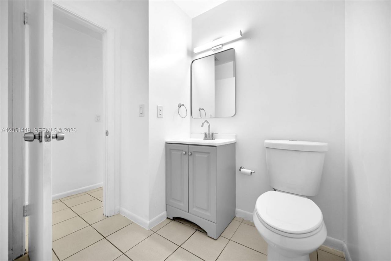 304 SW 77th Ter , North Lauderdale, FL 33068 Photo