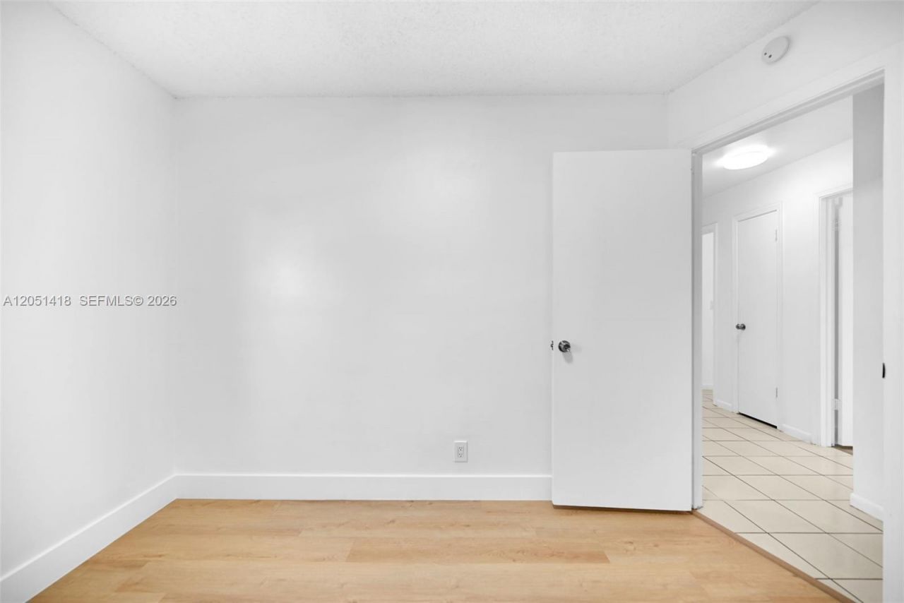 304 SW 77th Ter , North Lauderdale, FL 33068 Photo