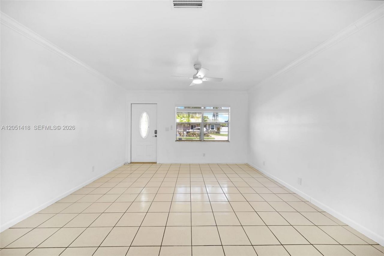 304 SW 77th Ter , North Lauderdale, FL 33068 Photo