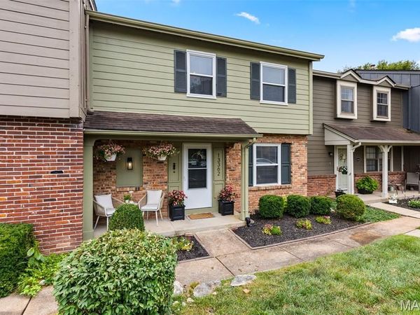 13362 Hiddencrest Lane , Ballwin, MO 63021