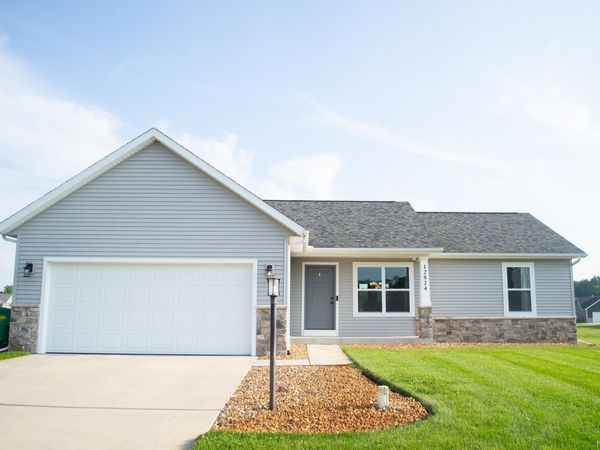 12824 King Fish Court, Middlebury, IN 46540
