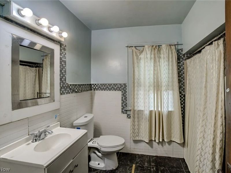 3535 E 108th Street, Cleveland, OH 44105 Photo 22