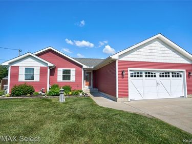 3309 S Vassar Road, Davison Twp, MI 48423