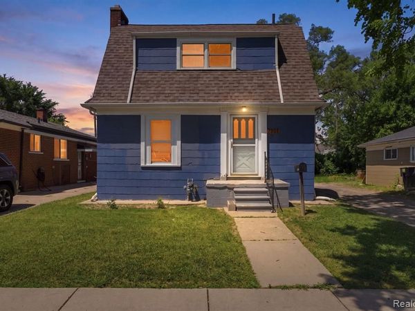 7393 Vaughan Street, Detroit, MI 48228