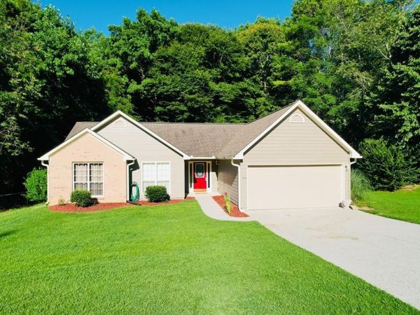 1450 Millhaven Drive , Auburn, GA 30011