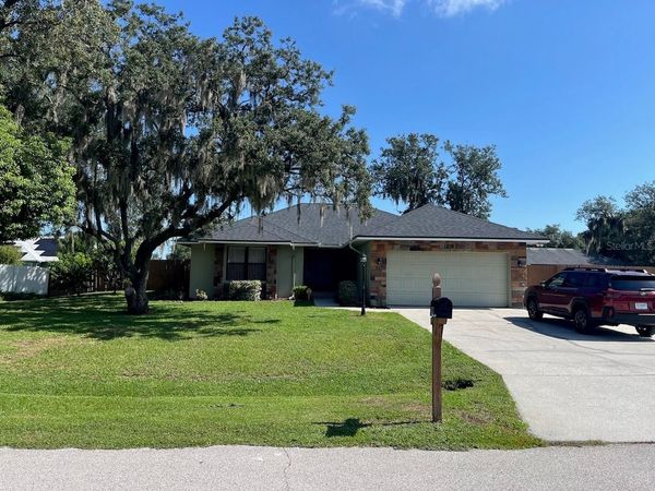1209 LAKE LOOP , WINTER HAVEN, FL 33880