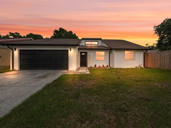 7901 TIMBERLANE WEST DRIVE, TAMPA, FL 33615