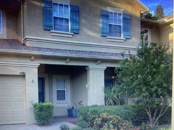 17451 HUGH LANE, LAND O LAKES, FL 34638