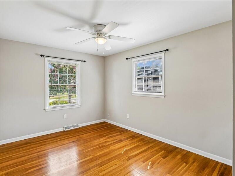 349 Curtiss Avenue Photo 15