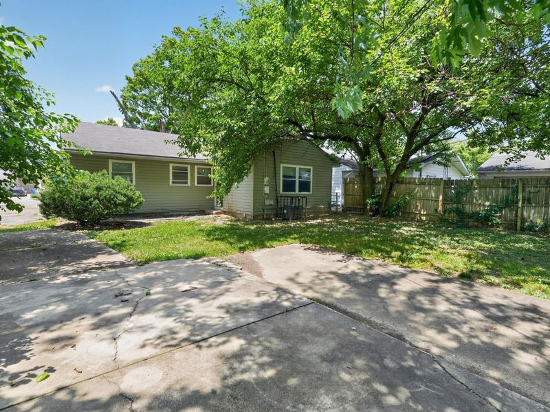 1170 S Hampton Road , Columbus, OH 43227 Photo 4