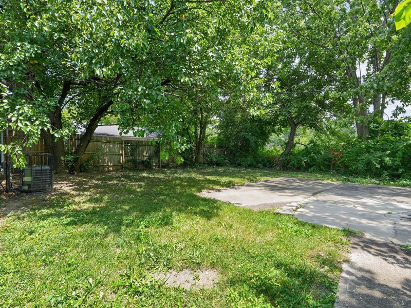 1170 S Hampton Road , Columbus, OH 43227 Photo 5