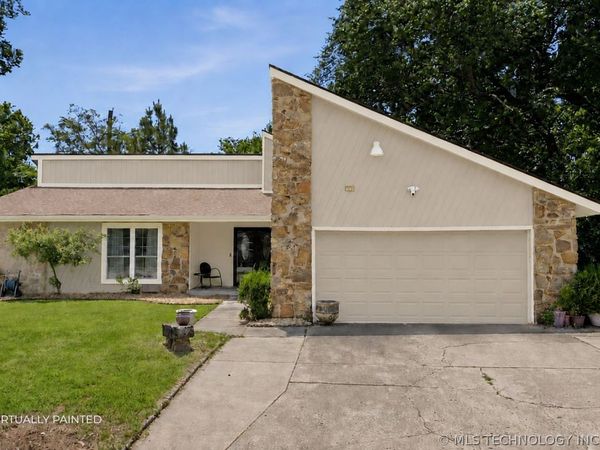 1005 W Decatur Street, Broken Arrow, OK 74011
