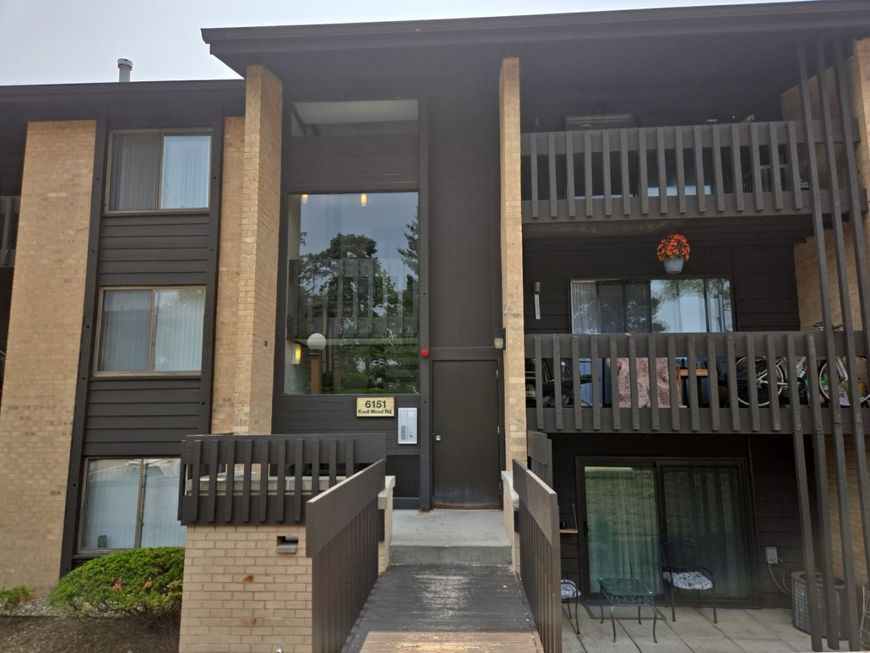 Main Photo