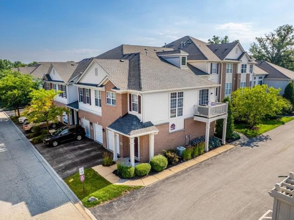 9017 Concord Lane, Unit I, Justice, IL 60458