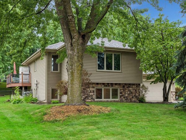 9704 172nd Street W, Lakeville, MN 55044