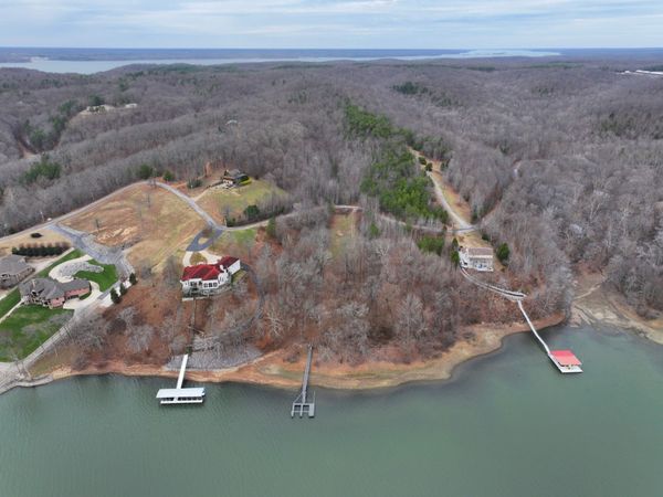 0 Trace Harbor Dr , Unit 11/12, Dover, TN 37058