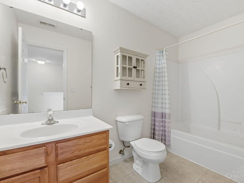 5806 Hall Court, Goshen Twp, OH 45140 Photo 27