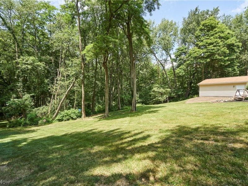 1865 Hartville Road, Mogadore, OH 44260 Photo 26