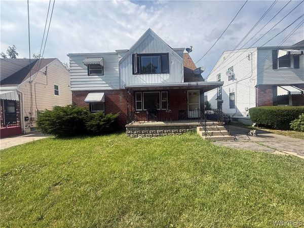204 Easton Avenue , Buffalo, NY 14215