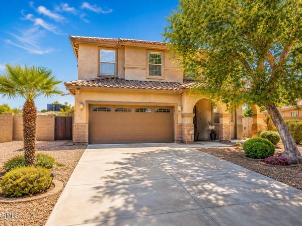 5011 S CARLYLE Drive, Gilbert, AZ 85298