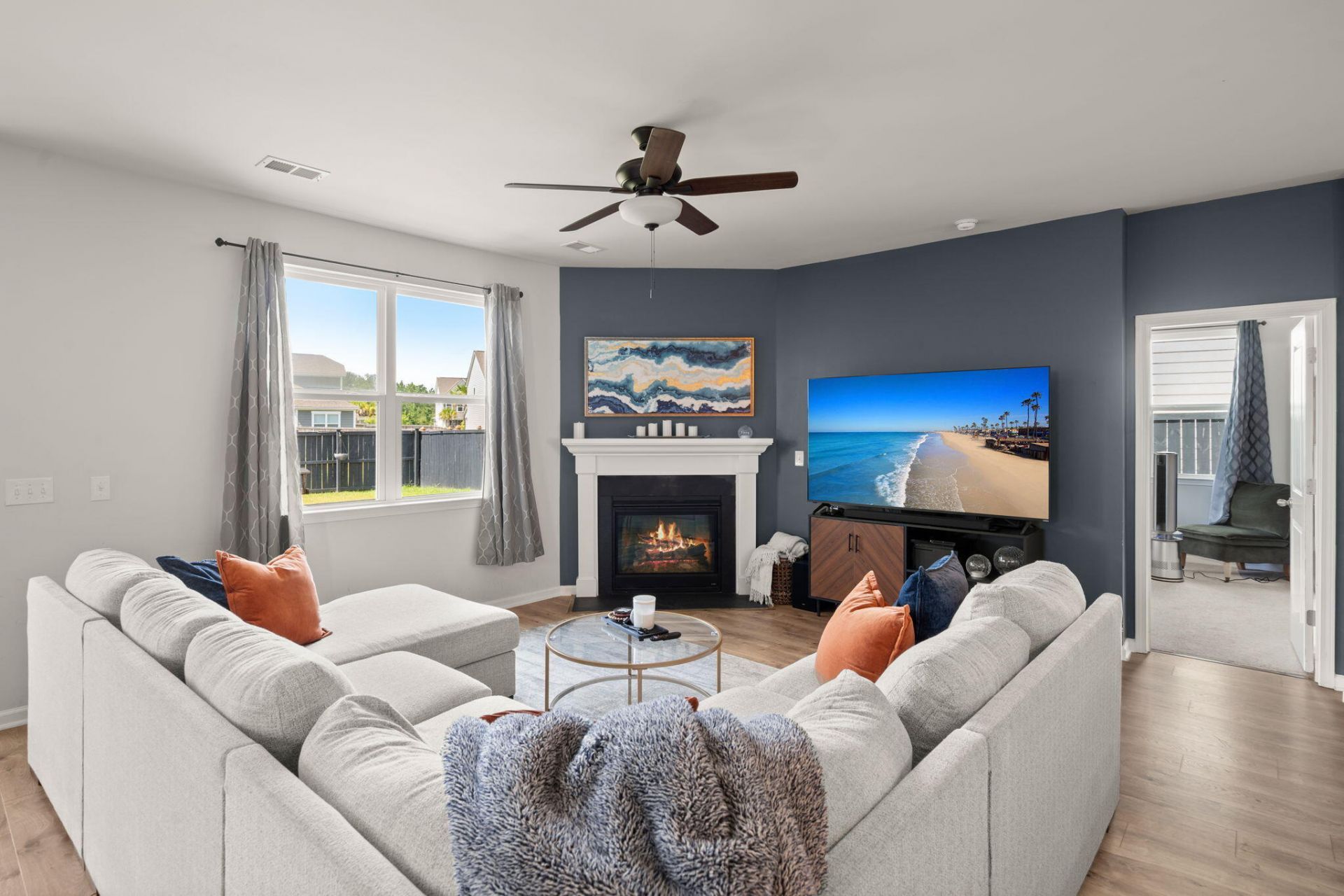 215 Shortmarsh Street Photo 17