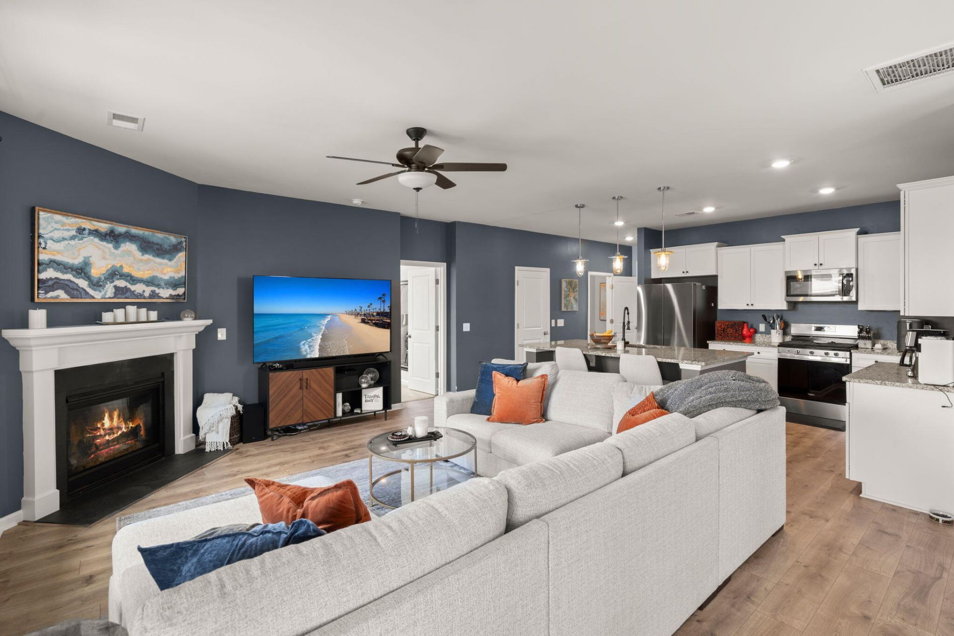 215 Shortmarsh Street Photo 18