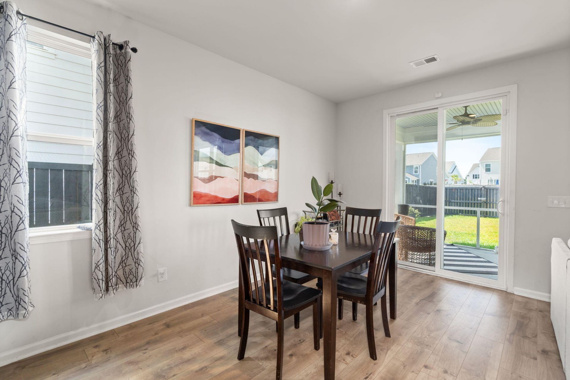 215 Shortmarsh Street Photo 19