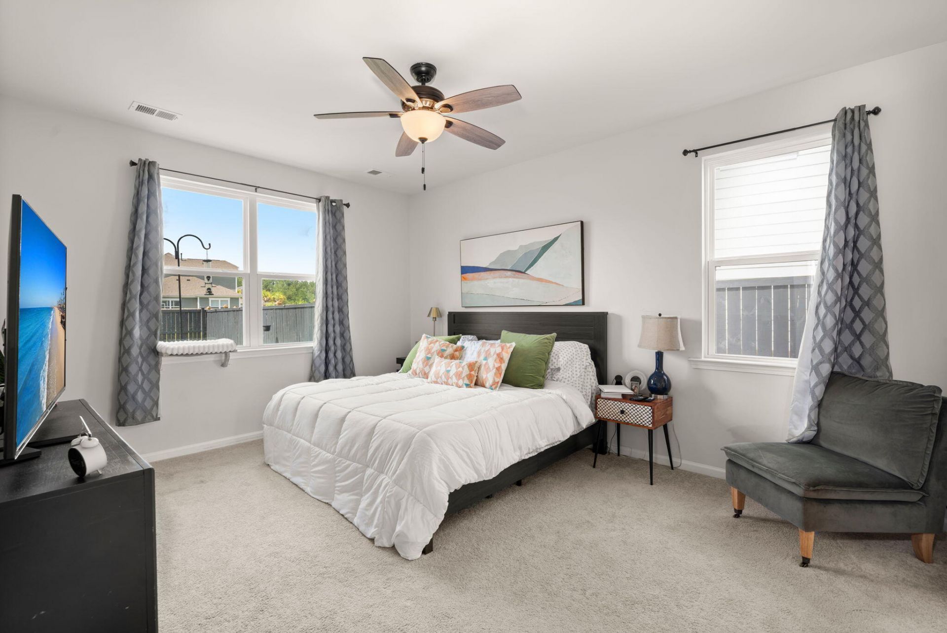 215 Shortmarsh Street Photo 21